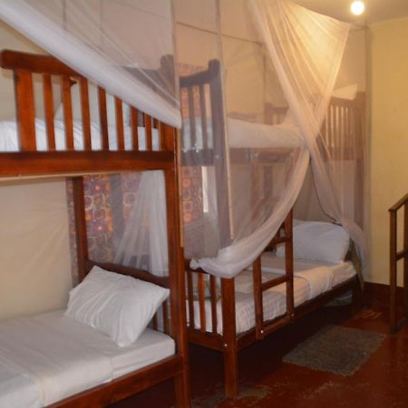 Jinja Backpackers Hostel Ngoại thất bức ảnh