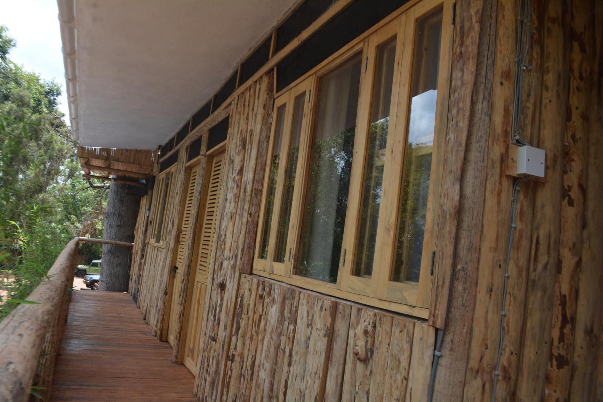 Jinja Backpackers Hostel Ngoại thất bức ảnh