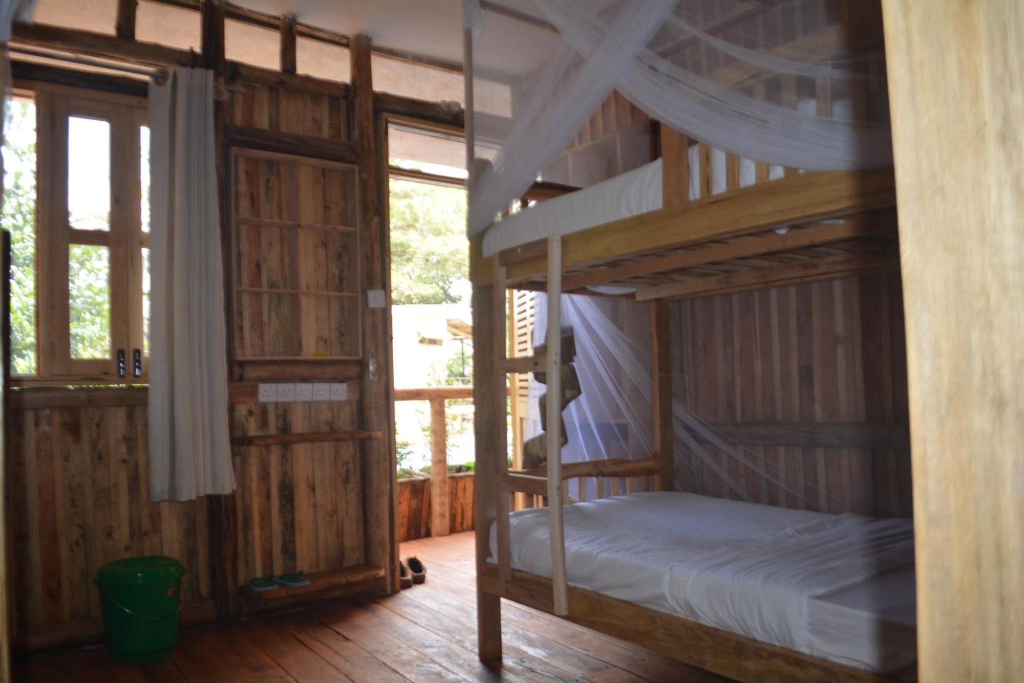 Jinja Backpackers Hostel Ngoại thất bức ảnh