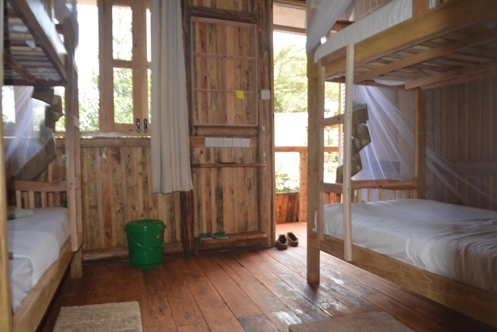 Jinja Backpackers Hostel Ngoại thất bức ảnh